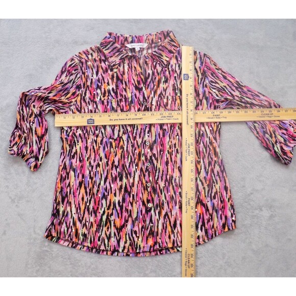 Emily Daniels Top Medium Metallic Sequin Office Career Capsule (BUNDLE PRICE $5) - Picture 3 of 4